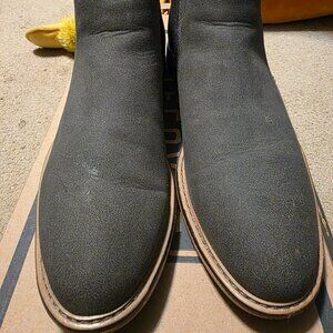 Men's gray Steve Madden m-gralin Chelsea boots in size 8D